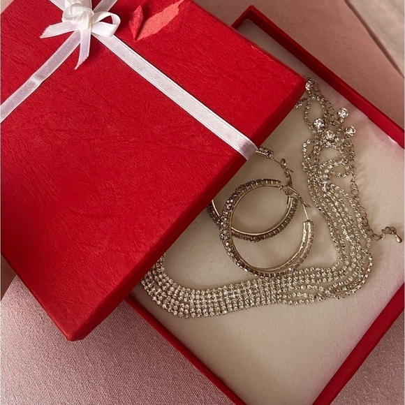 Nwot Jewelry Bundle - Picture 4 of 4